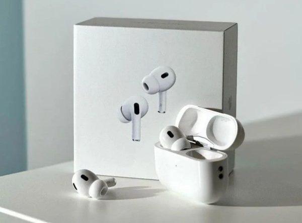 MZ1155200113SEHB  Wireless Earbuds with ANC & Water Resistant White